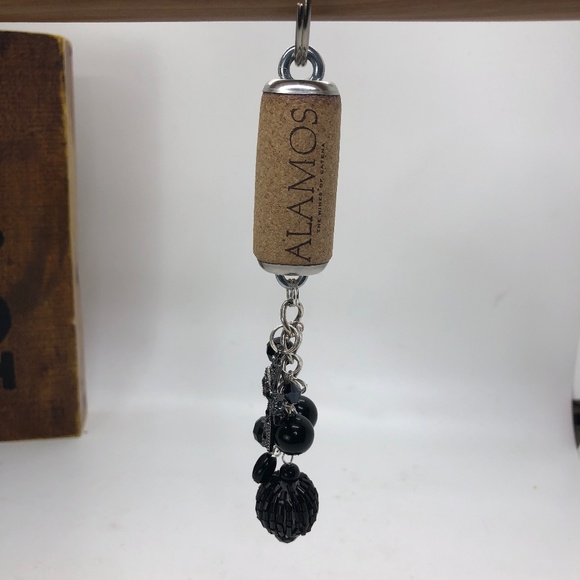 Hand-Crafted Black Beaded Cross Charm Wine Cork PURSE/Backpack Keychain Jewelry - Picture 3 of 16